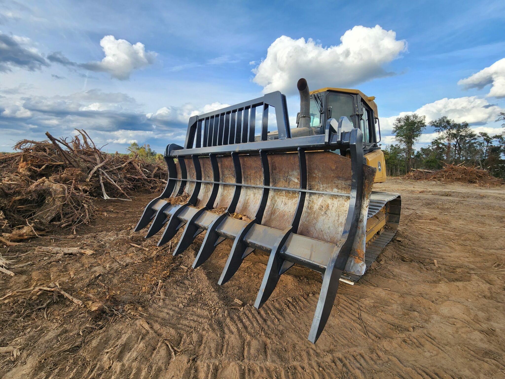 Bulldozer Root Rake - Armor Cage